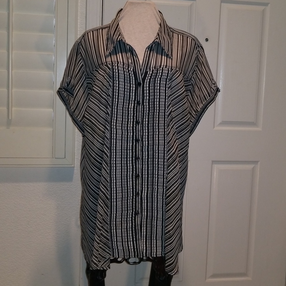 Short-sleeved Top